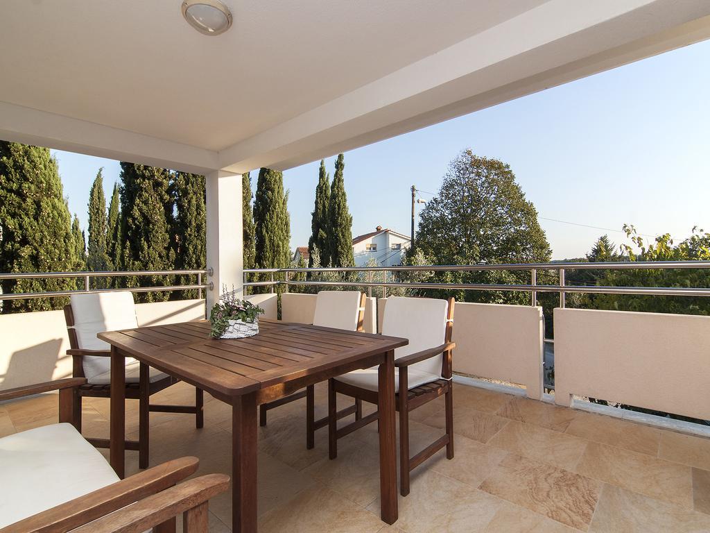 Apartments Ceja Near Sea Medulin Habitación foto