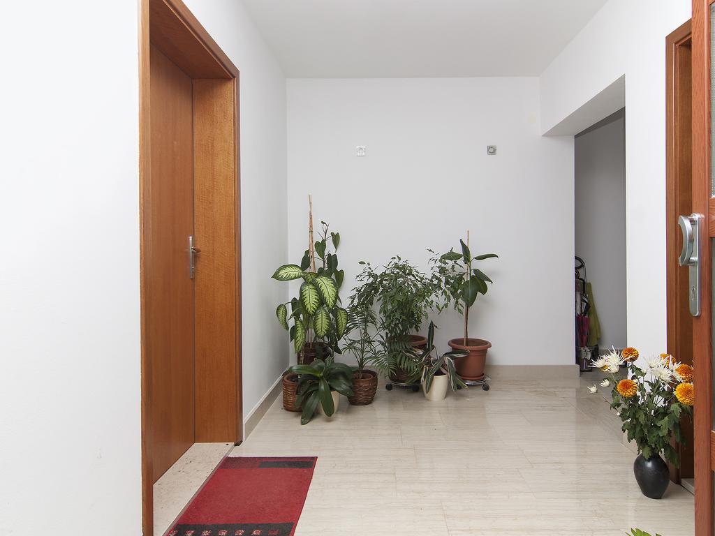 Apartments Ceja Near Sea Medulin Habitación foto