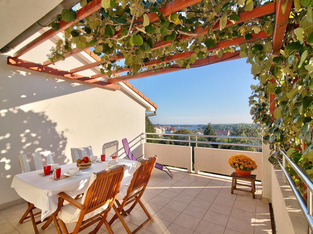 Apartments Ceja Near Sea Medulin Habitación foto