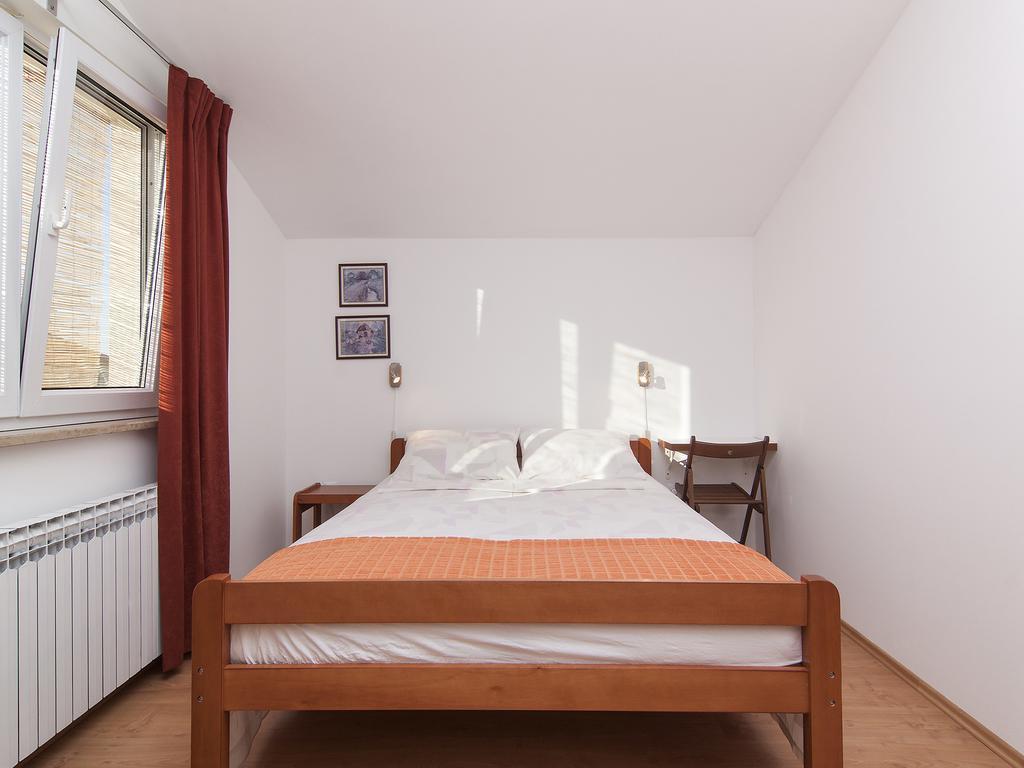 Apartments Ceja Near Sea Medulin Habitación foto